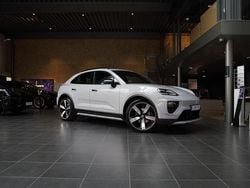 Ny 2025 Porsche Macan SUV | 1 231 100 kr