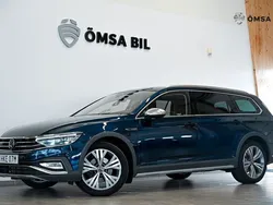 Blå Begagnad 2020 VW Passat Alltrack Executive Kombi | 298 800 kr (Lite dyr)
