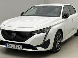 Vit Begagnad 2022 Peugeot 308 | 208 390 kr (Bra pris)