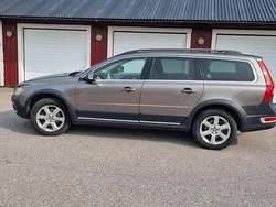 Grå Begagnad 2010 Volvo XC70 Summum SUV | 42 000 kr (Bra pris)