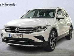 Vit Begagnad 2021 VW Tiguan SUV | 254 900 kr (Bra pris)