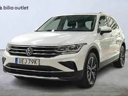 Vit Begagnad 2021 VW Tiguan SUV | 269 900 kr