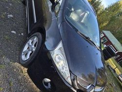 Svart Begagnad 2008 Mitsubishi Grandis Minibuss | 25 000 kr (Marknadspris)