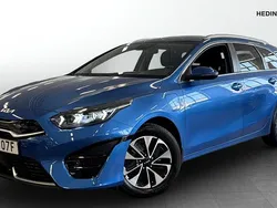 Blå (blue) Begagnad 2022 Kia Ceed Advance Kombi | 239 900 kr (Marknadspris)