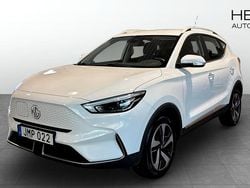 Vit (white) Begagnad 2022 MG ZS Comfort Sedan | 244 900 kr (Marknadspris)