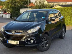 Svart Begagnad 2011 Hyundai ix35 SUV | 74 900 kr (Marknadspris)