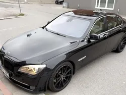 Svart Begagnad 2010 BMW 750 Sedan | 150 000 kr (Marknadspris)