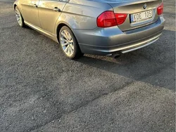 Grå Begagnad 2010 BMW 318 Comfort Edition Sedan | 55 000 kr (Bra pris)