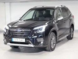 Svart Begagnad 2024 Subaru Forester SUV | 419 000 kr (Marknadspris)