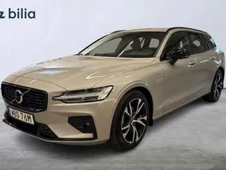 Silver Begagnad 2024 Volvo V60 Plus Kombi | 384 900 kr (Marknadspris)