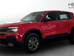 Röd (red) Ny 2024 Jeep Avenger Longitude SUV | 319 800 kr (Marknadspris)
