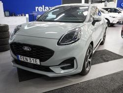 Grå (cactus gray) Begagnad 2024 Ford Puma Gen-E ST-Line SUV | 239 800 kr (Superpris)