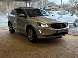 Silver Begagnad 2016 Volvo XC60 Summum SUV | 179 900 kr (Bra pris)