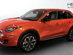 Orange Begagnad 2023 Fiat 600 La Prima Halvkombi | 215 920 kr (Dyr)