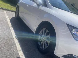 Vit Begagnad 2015 Seat Leon Style Halvkombi | 92 500 kr (Marknadspris)
