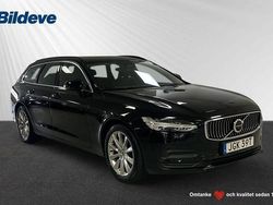 Svart Begagnad 2022 Volvo V90 Momentum Kombi | 279 900 kr (Marknadspris)
