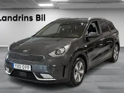 Grå Begagnad 2018 Kia Niro Advance SUV | 184 300 kr (Marknadspris)