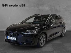 Svart Begagnad 2022 Ford Focus ST-Line X Kombi | 229 000 kr (Marknadspris)