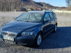Blå Begagnad 2006 Volvo V50 Kombi | 6 000 kr