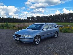 Blå Begagnad 2002 Volvo V70 Kombi | 22 500 kr (Lite dyr)