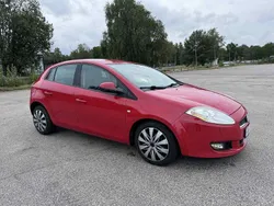 Röd Begagnad 2009 Fiat Bravo Halvkombi | 19 900 kr