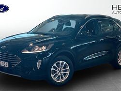 Svart (black) Begagnad 2022 Ford Kuga Titanium SUV | 244 900 kr (Marknadspris)