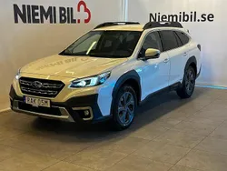Vit Begagnad 2022 Subaru Outback SUV | 339 900 kr (Marknadspris)