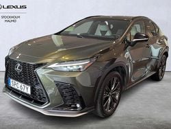 Grön Begagnad 2023 Lexus NX450h+ Sport Line SUV | 599 000 kr (Marknadspris)