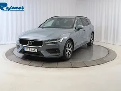 Grå Begagnad 2023 Volvo V60 Core Kombi | 334 900 kr (Bra pris)