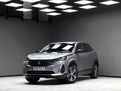 Grå Begagnad 2022 Peugeot 3008 Allure SUV | 269 900 kr (Marknadspris)