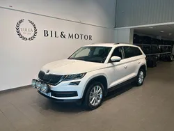 Vit Begagnad 2021 Skoda Kodiaq Business Line SUV | 319 900 kr (Marknadspris)