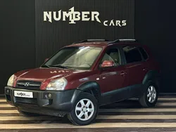 Mörkröd Begagnad 2004 Hyundai Tucson SUV | 34 900 kr (Marknadspris)