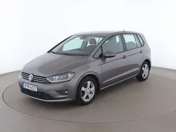 Grå Begagnad 2014 VW Golf Sportsvan Minibuss | 126 000 kr