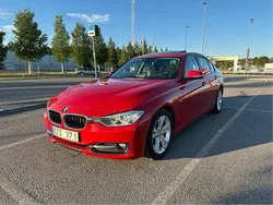 Röd Begagnad 2014 BMW 320 Sport Line Sedan | 112 000 kr (Superpris)