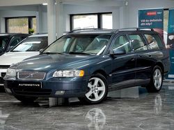 Blå Begagnad 2006 Volvo V70 Kinetic Kombi | 29 900 kr (Marknadspris)
