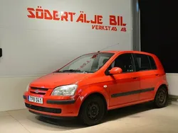 Röd Begagnad 2002 Hyundai Getz Halvkombi | 14 900 kr (Marknadspris)