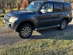 Grå Begagnad 2008 Mitsubishi Pajero SUV | 83 000 kr