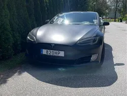 Grå Begagnad 2020 Tesla Model S Performance Sedan | 389 900 kr
