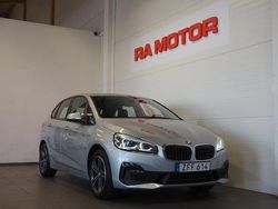 Silver Begagnad 2018 BMW 220 Active Tourer Sport Line Minibuss | 199 900 kr (Bra pris)