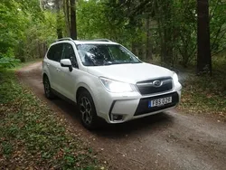 Vit Begagnad 2014 Subaru Forester SUV | 154 000 kr (Superpris)