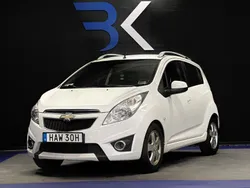 Vit Begagnad 2012 Chevrolet Spark Halvkombi | 39 900 kr