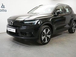 Svart Begagnad 2022 Volvo XC40 Plus SUV | 344 900 kr