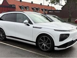Vit Begagnad 2023 XPENG G9 SUV | 650 000 kr (Superpris)