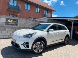 Vit Begagnad 2022 Kia e-Niro Advance SUV | 228 500 kr (Superpris)