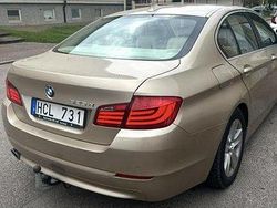 Brun Begagnad 2010 BMW 525 Sedan | 89 000 kr (Marknadspris)