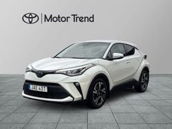Vit Begagnad 2023 Toyota C-HR Edition SUV | 279 000 kr (Marknadspris)