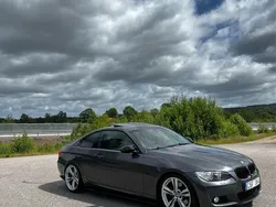 Grå Begagnad 2008 BMW 325 Sportkupé | 119 500 kr (Dyr)