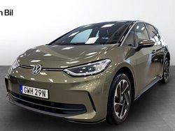 Grön Begagnad 2023 VW ID.3 Pro Halvkombi | 409 800 kr