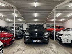 Svart Begagnad 2010 Porsche Cayenne SUV | 189 900 kr (Marknadspris)