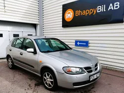 Silver Begagnad 2003 Nissan Almera Halvkombi | 17 900 kr (Dyr)